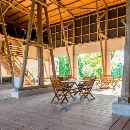 Rosenhagen In The Estate Barn Ferienhaus Thorstorf