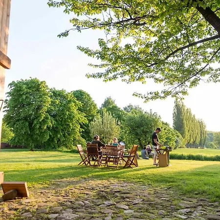 Rosenhagen In The Estate Barn Ferienhaus Thorstorf