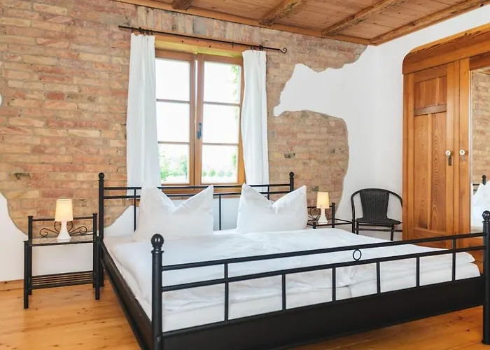 Ferienhaus Rosenhagen In The Estate Barn *