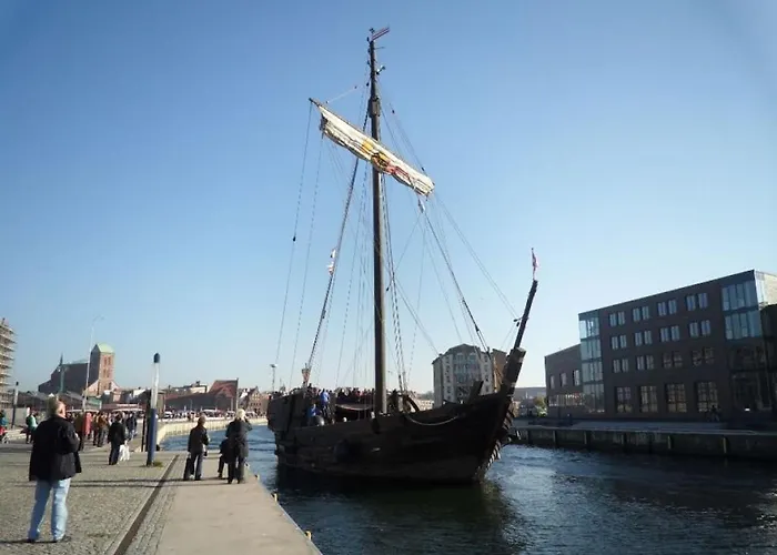 Rosenhagen In The Estate Barn